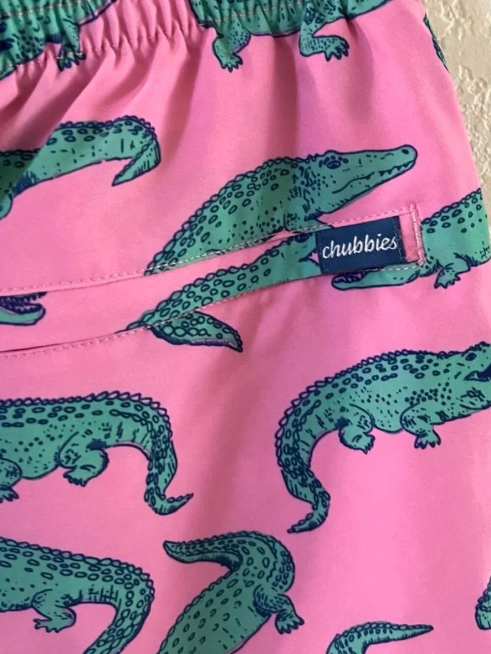 NEW Set of Chubbies Swim Trunk Shorts Medium and Baseball Hat One Size